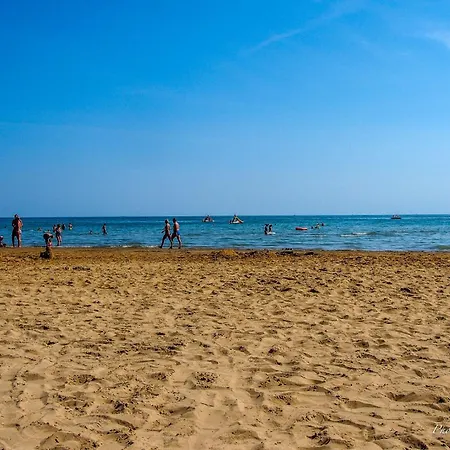 Warm And Bright In Near The Sea Apartment Bibione